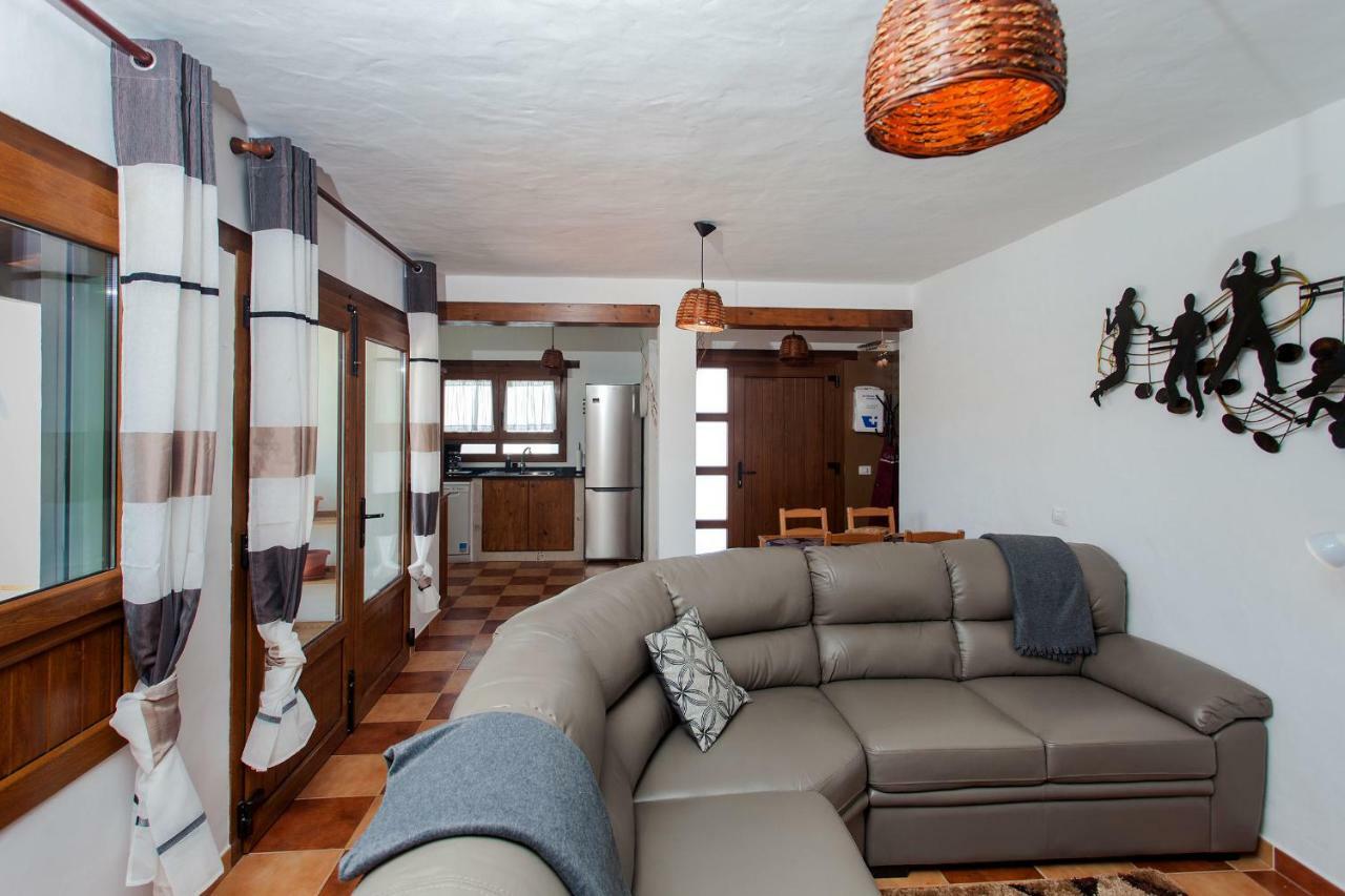 Casa Mina Villa La Oliva Esterno foto